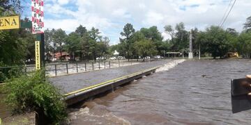 La lluvia que se precipitó en la zona de Sierras Grandes provocó una creciente importante\u002E