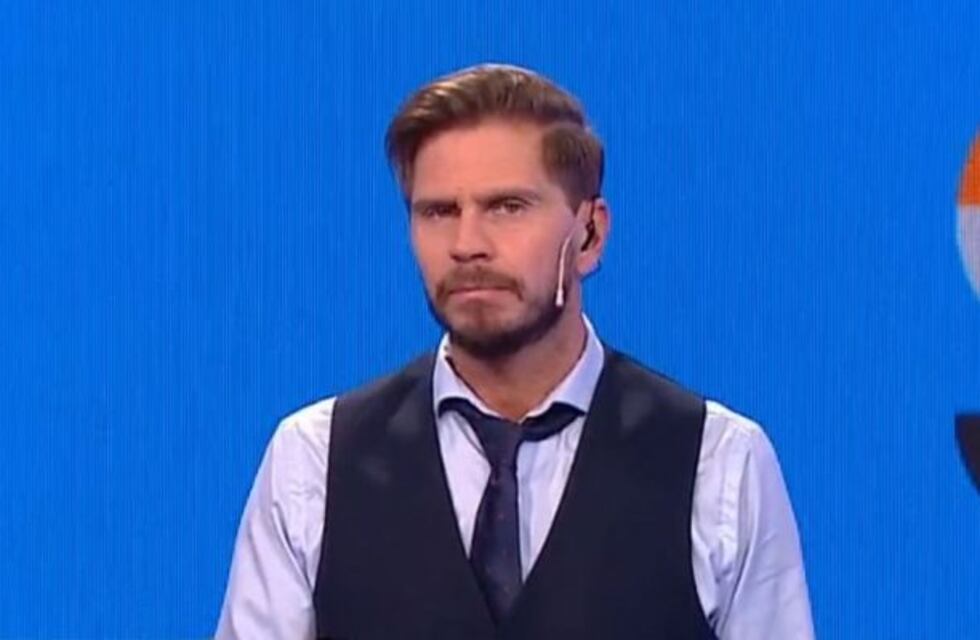 El 'Pollo' Vignolo acusó a 'Wanchope' Ábila de ser poco profesional