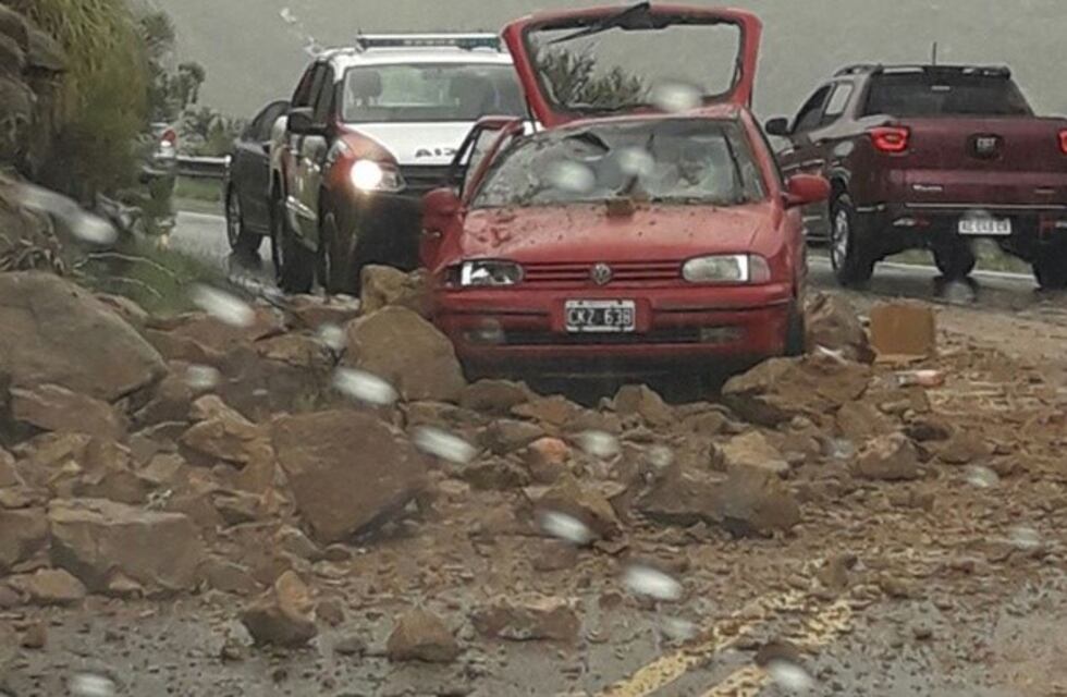 Desmoronamiento en las Altas Cumbres: una pareja herida
