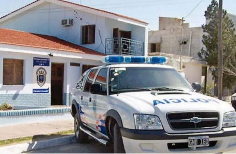Un hombre fue detenido por darle una paliza a su hijo que se había quedado dormido en la iglesia