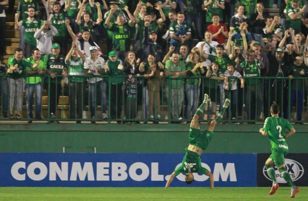 Copa Sudamericana: Chapecoense eliminó a Defensa y Justicia en los penales