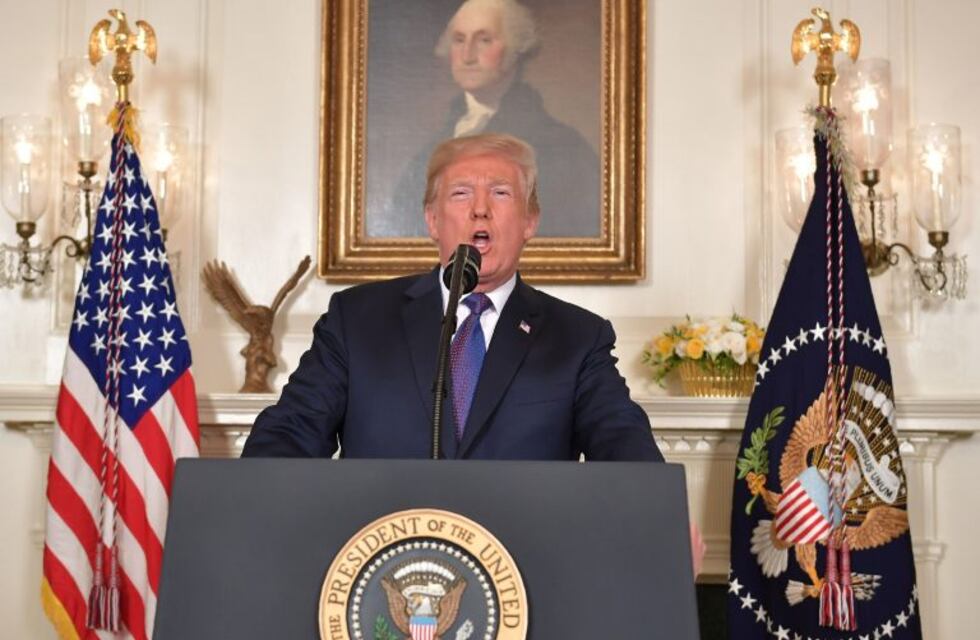 Trump alabó la ofensiva en Siria y defendió el uso del término "misión cumplida"