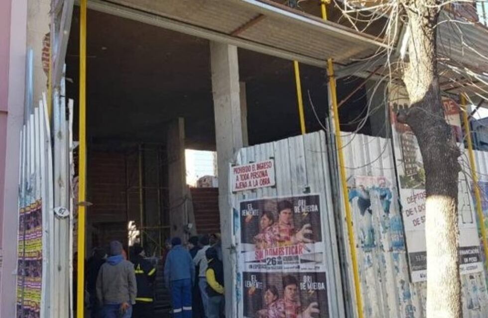 Un obrero cayó desde un quinto piso