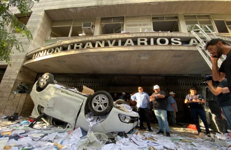Graves incidentes en la sede de la UTA por una interna gremial: opositores tomaron el edificio