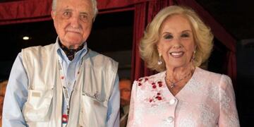 José Martínez Suárez junto a su hermana, Mirtha Legrand (Foto: Exitoina)\u002E