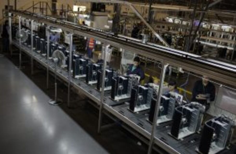 Se perdieron más de 127 mil puestos de trabajo y 5.147 empresas entre enero y septiembre de 2016