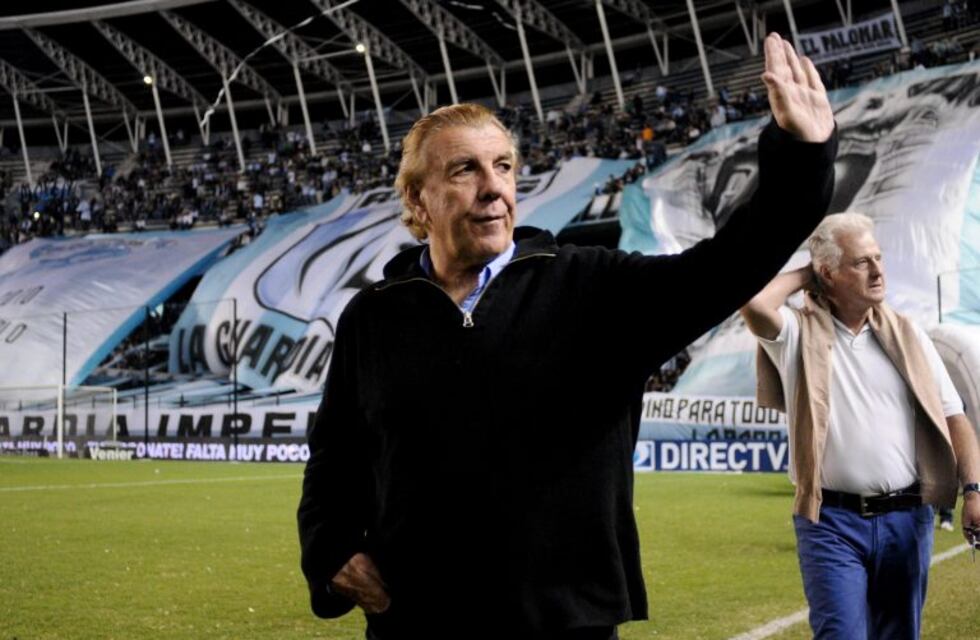 "Mostaza" Merlo sufrió un infarto y fue internado de urgencia