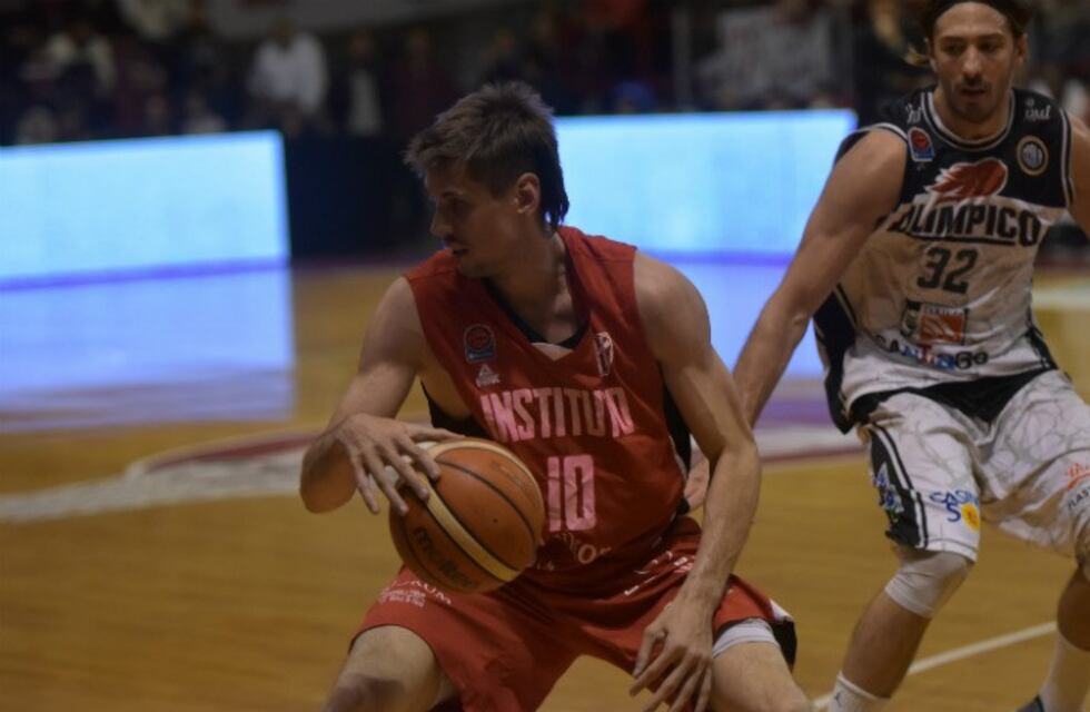 Instituto en el suma y resta: sigue Gerlero y se complica Green