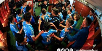 Con el envión de ganar el título, los pibes Piratas quieren también la vuelta olímpica ante el Cuervo\u002E