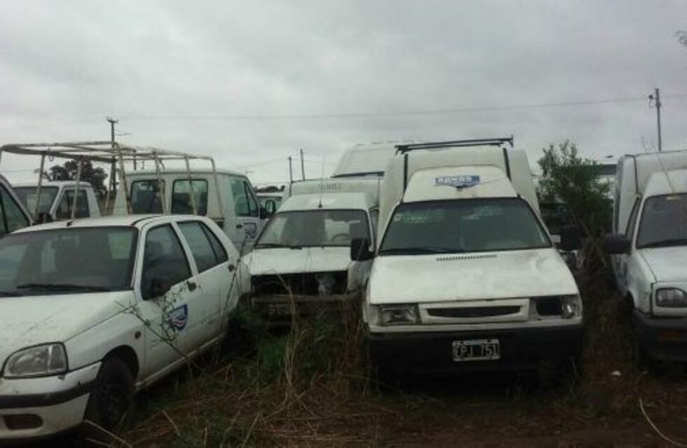 ¿Quién da más? Aguas Santafesinas pone a la venta 127 vehículos en desuso