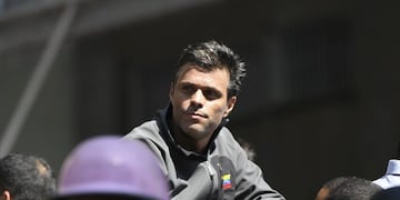 Leopoldo López y su familia ingresaron a la embajada de Chile\u002E