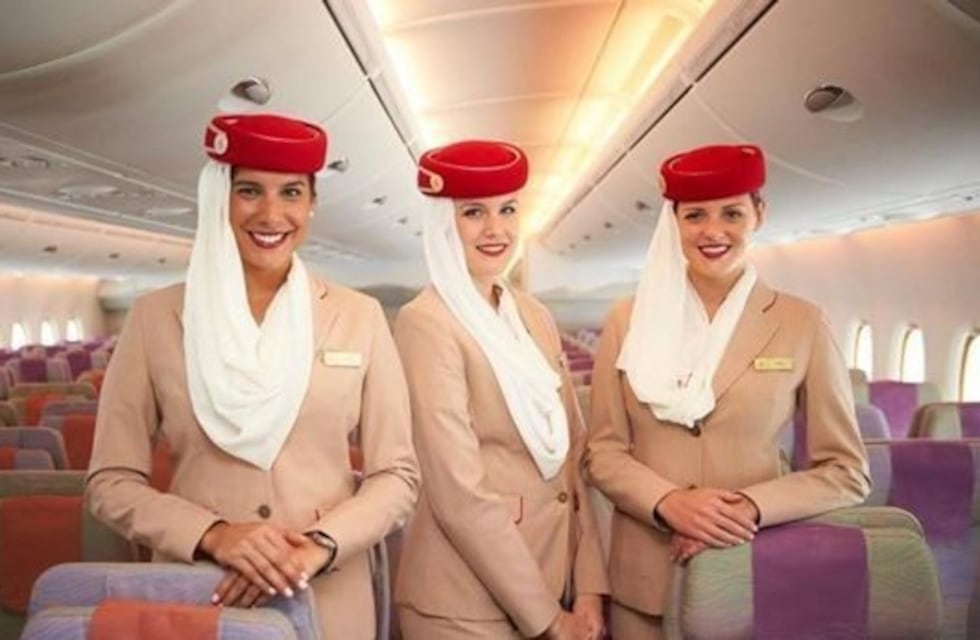 Una aerolínea internacional busca azafatas en Mendoza: paga en dólares