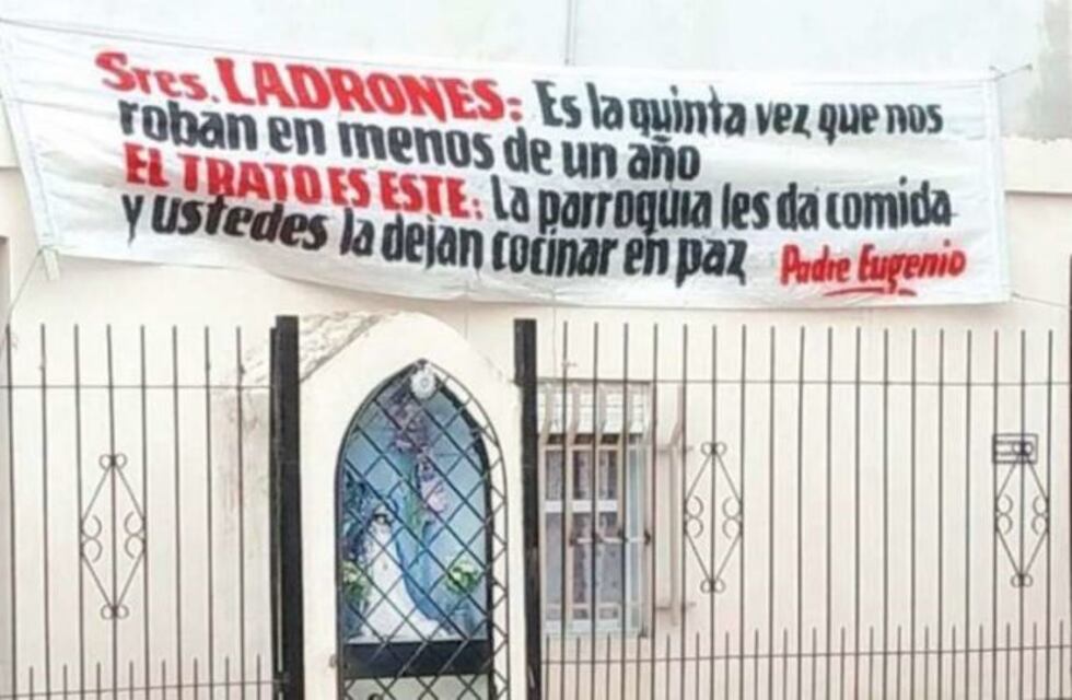 Harto de los robos en el comedor de su parroquia, un cura invitó a los ladrones a comer