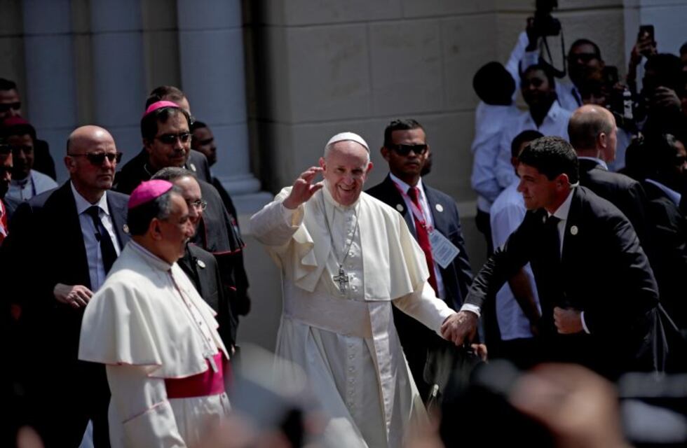 El Papa admitió que sigue con cercanía el conflicto en Venezuela, aunque no se definió su postura