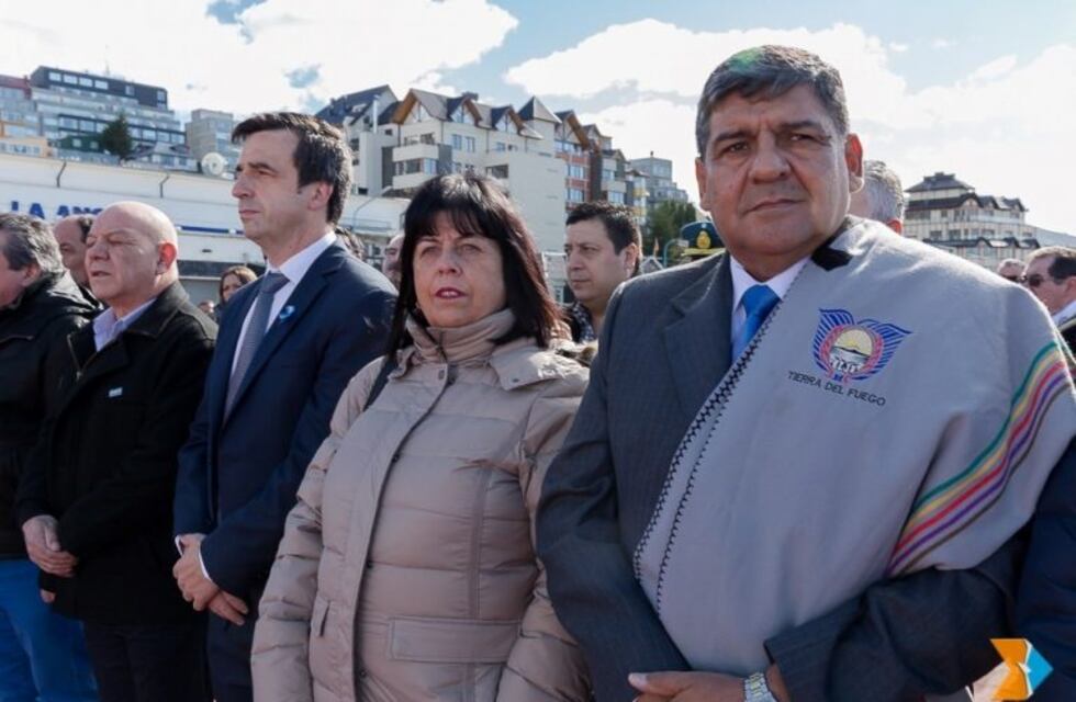 San Martín nos enseñó a despojarnos de todos los honores, dijo Arcando