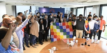 Legislatura: Jaldo recibió a caciques de comunidades de los Valles Calchaquíes\u002E (SECPT)