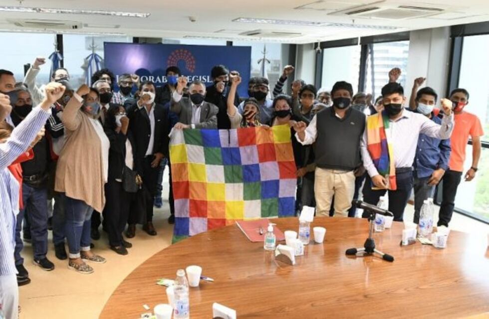 Legislatura: Jaldo recibió a caciques de comunidades de los Valles Calchaquíes