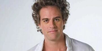 El polémico look de Mike Amigorena para la gala de revista Gente