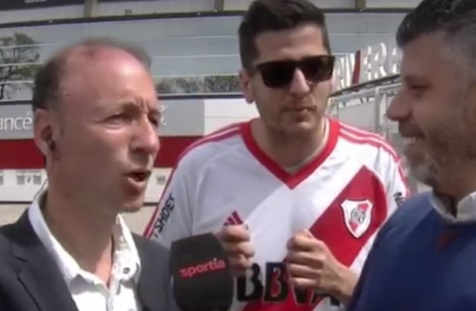 Insólito: Un hincha de River interrumpió un móvil para pedir el celular de Sol Pérez