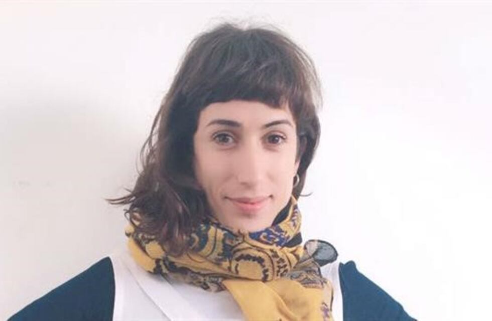 La historia de la docente que cambió de género durante la cursada