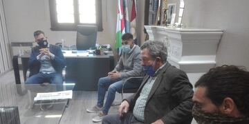 La Calera: reunión del intendente con vecinos de Casa Bamba\u002E