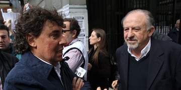DYN06, BUENOS AIRES 09/09/2016, EL MINISTRO DE TRABAJO JORGE TRIACA RECIBIO A LOS SECRETARIOS GENERALES DE LAS DOS CTA, HUGO YASKY Y PABLO MICHELI, EN UNA AUDIENCIA CONJUNTA EN LA QUE LOS DIRIGENTES LLEVARÁN UNA AGENDA DE RECLAMOS\u002EFOTOS:DYN/EZEQUIEL PONTORIERO\u002E buenos aires pablo micheli hugo yasky reunion en el ministerio de trabajo de los secretarios generales de la CTA presentacion de agenda de reclamos