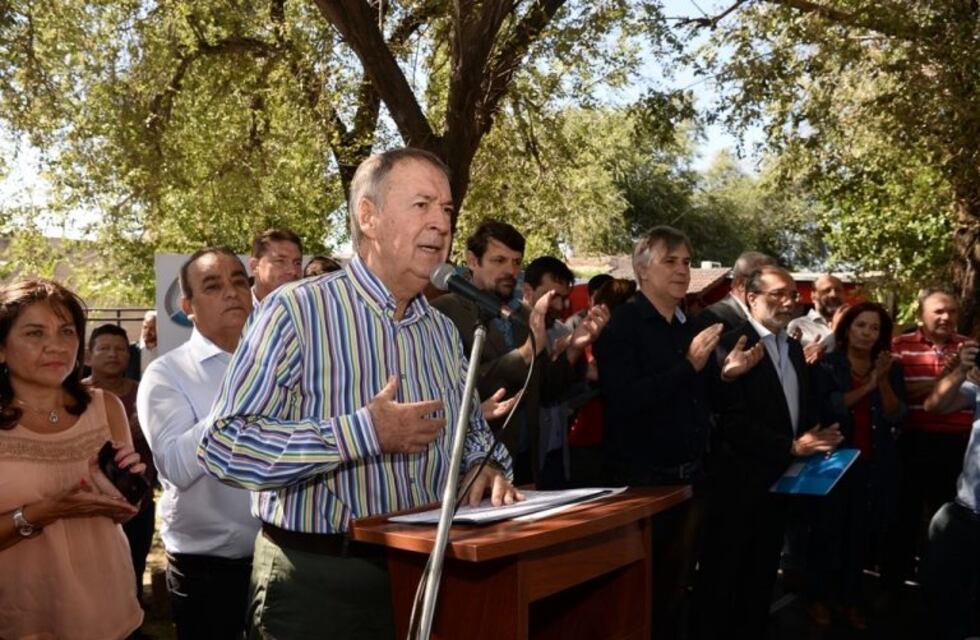 Cloacas: lanzan préstamos a tasa 0 para conexiones domiciliarias en Villa El Libertador