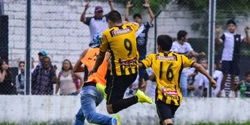 Serios incidentes en el partido por Copa Argentina entre Central Norte de Salta y Talleres de Perico.