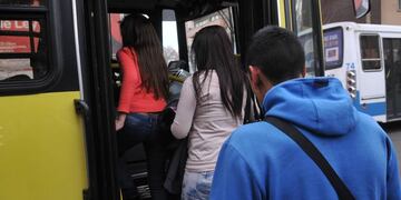 Aseguran que fue aprobado el boleto universitario gratuito para Bahía Blanca.