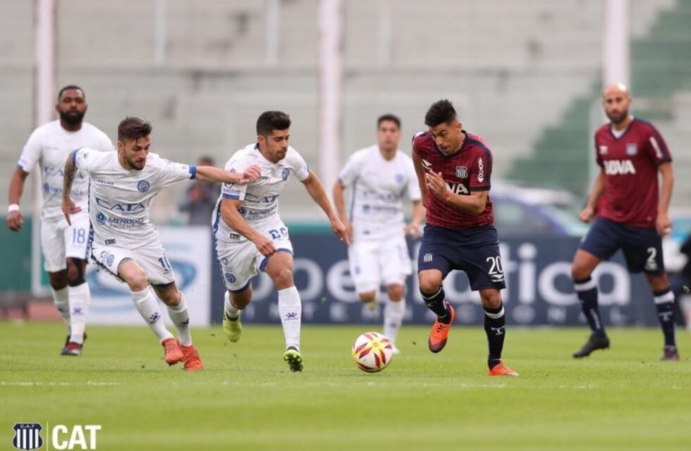Ramírez contra Ramírez, el duelo del primer tiempo en el Kempes