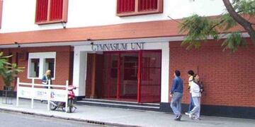 Las escuelas que dependen de la Universidad son los más perjudicados por el paro docente\u002E