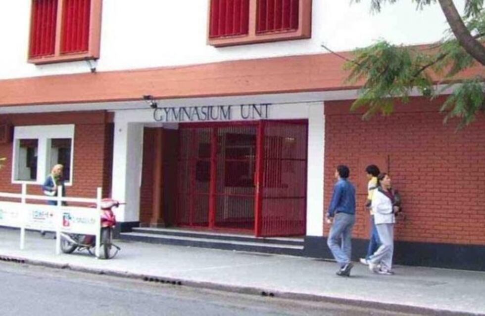 "Lo que más preocupa es el deterioro salarial docente", dijo Saab