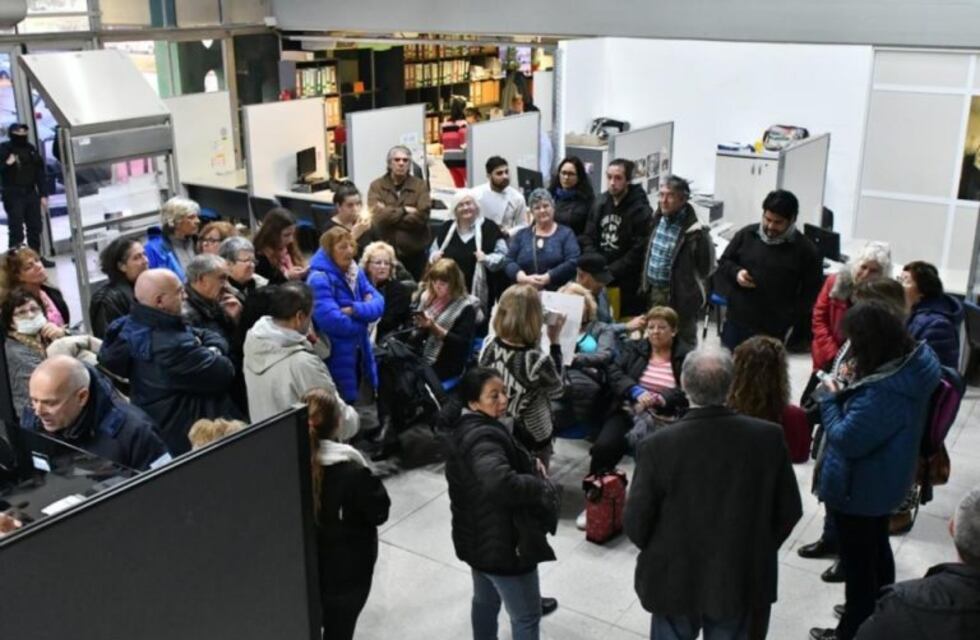 El Frente de Jubilados denunció a las autoridades de Seros por incumplimiento