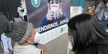 El Ministerio de Salud informó que hasta la fecha en Mendoza se han registrado 161.832 casos positivos confirmados Covid-19. Orlando Pelichotti/Los Andes
