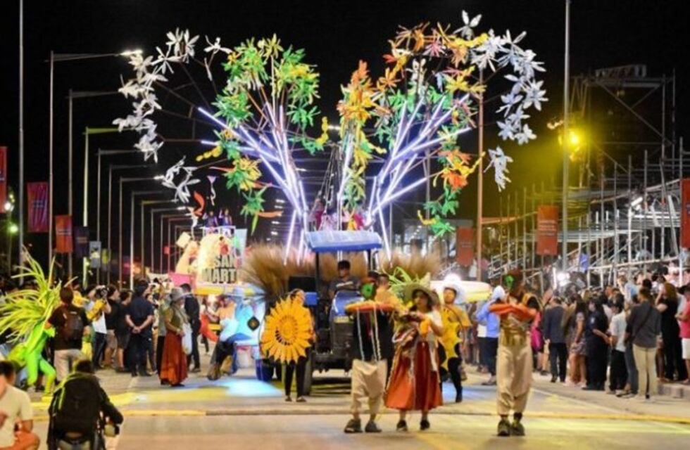 Día, horario y precios de las sillas para disfrutar del Carrusel del Sol