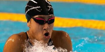 Valentina Garro, nadadora cordobesa que necesita ayuda\u002E