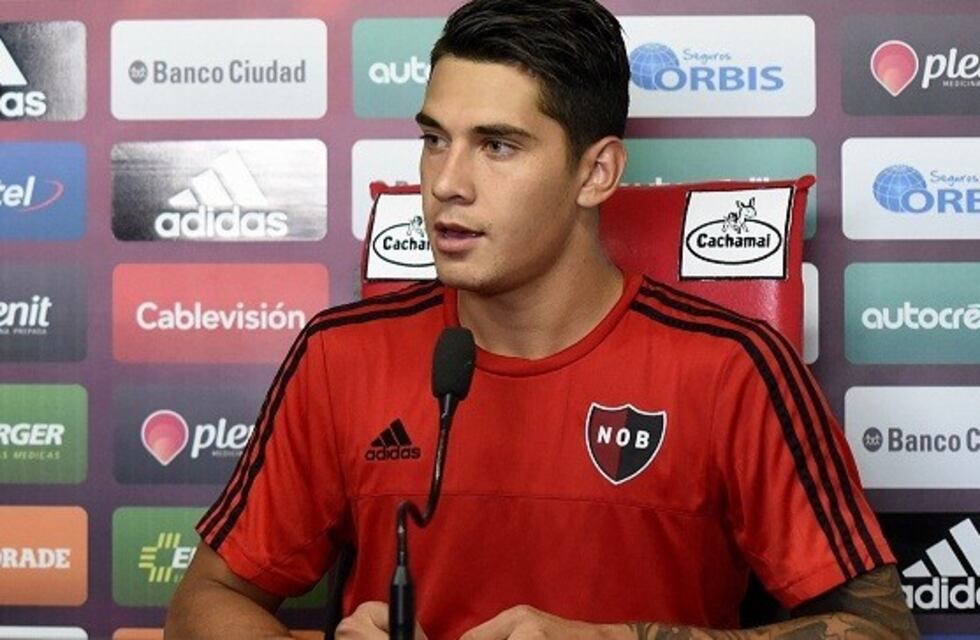 Newell's quiere cerrar la venta de Franco Escobar a Estados Unidos antes del clásico