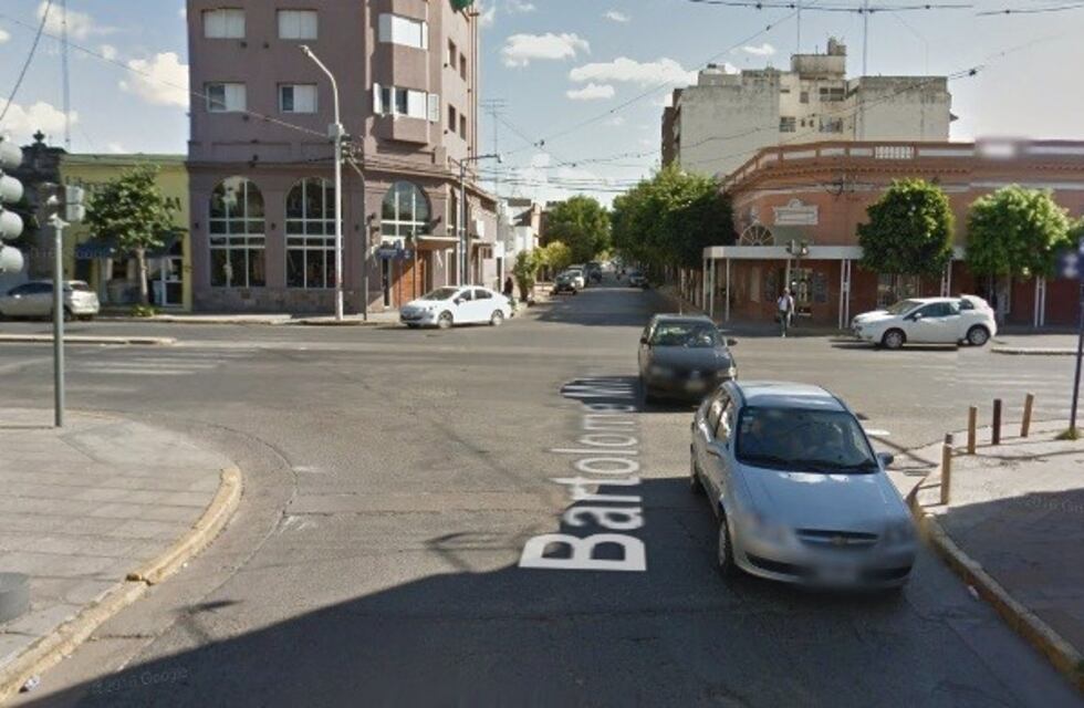 Colocarán luces LED en las avenidas y los principales accesos a la ciudad