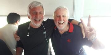 El presidente de Colu00f3n, Josu00e9 Vignatti, festeju00f3 el triunfo en la cancha de Uniu00f3n.