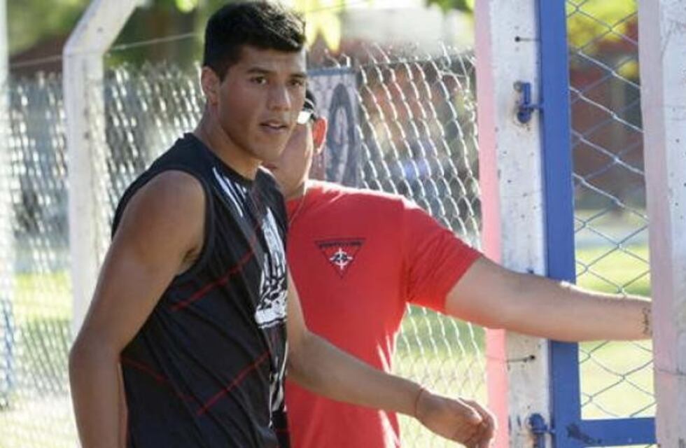 Leonardo Sequeira ya está en Córdoba para firmar en Belgrano