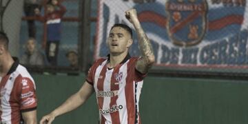 El goleador Pablo Vegetti volvió a anotar ante Chicago y el artillero de la B Nacional\u002E
