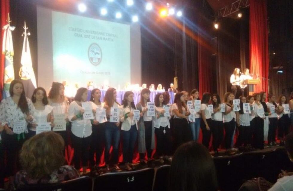 Las alumnas del CUC hablaron tras escrachar a compañeros por abusadores