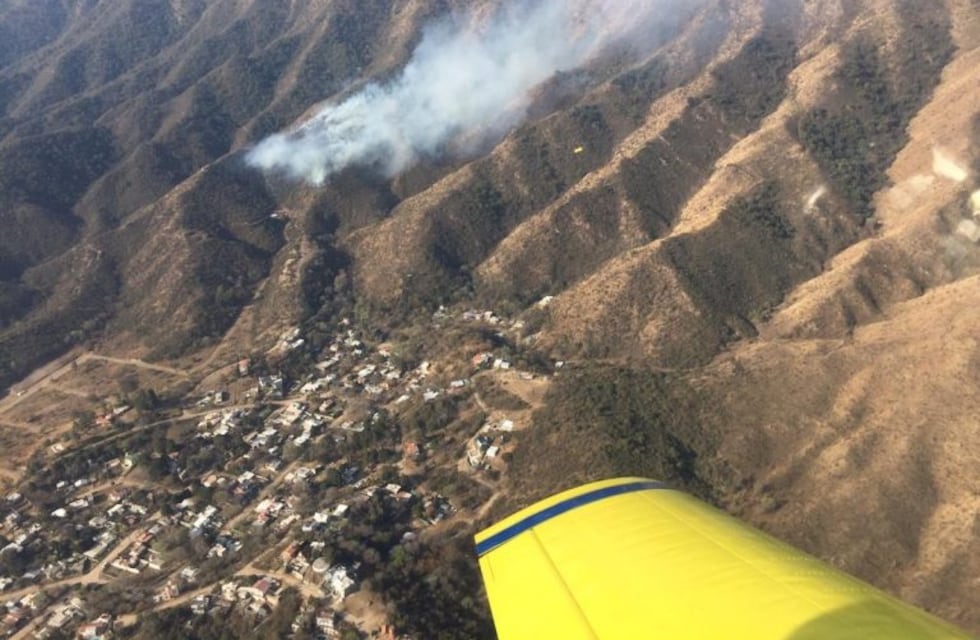 Incendios: quedan dos focos activos en Salsacate y Santa María de Punilla