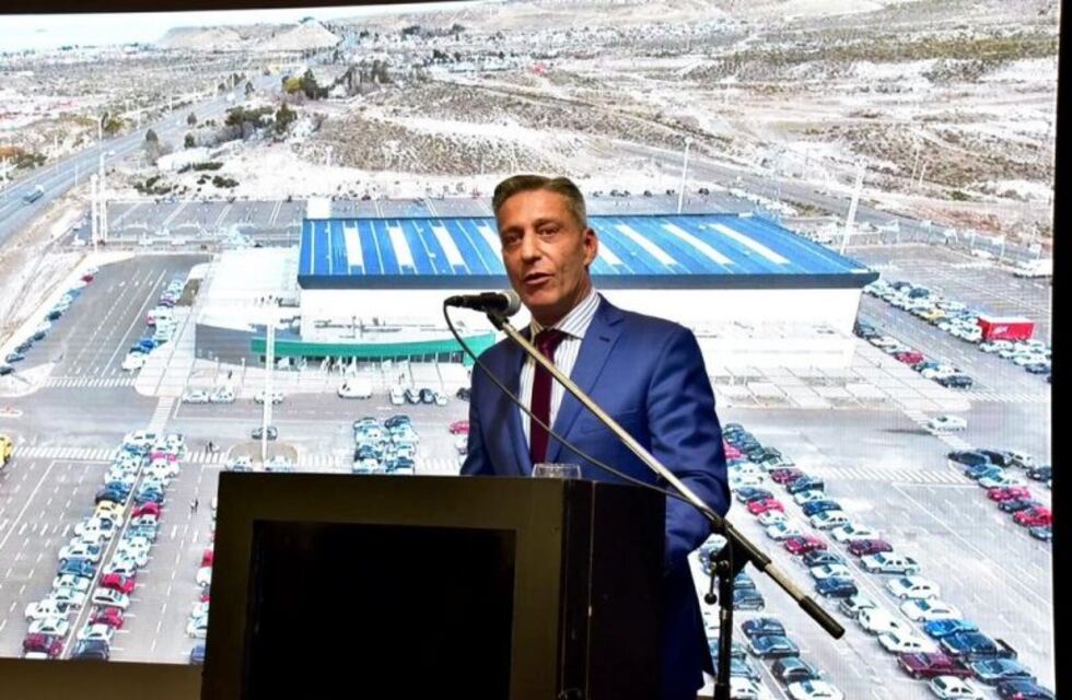 Arcioni decretó la convocatoria a elecciones  desdobladas en Chubut