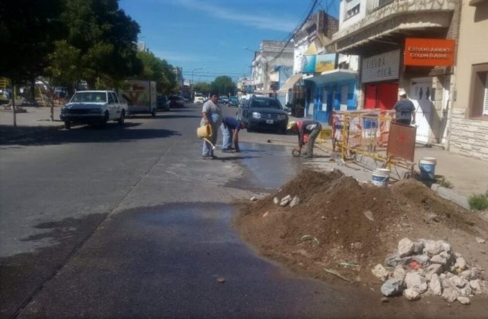 Reparaciones de pavimento en Brown y Paso