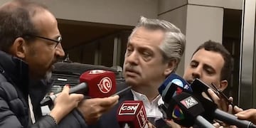 Alberto Fernández recibió a la prensa tras el segundo debate presidencial\u002E Foto: Captura de pantalla TN\u002E