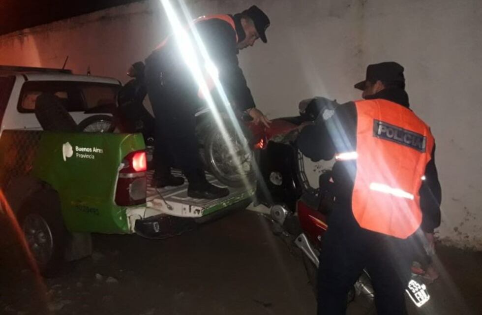 Los encontraron en el parque con motos robadas