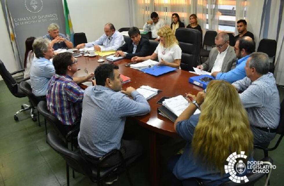 Inminente conflicto de Poderes: la Justicia anuló la ampliación de una Comisión en la Legislatura