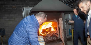 Javier Eposto - Quema de drogas