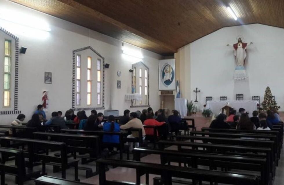 Parroquia Virgen del Valle y San Juan Bosco preparan viandas para familias necesitadas